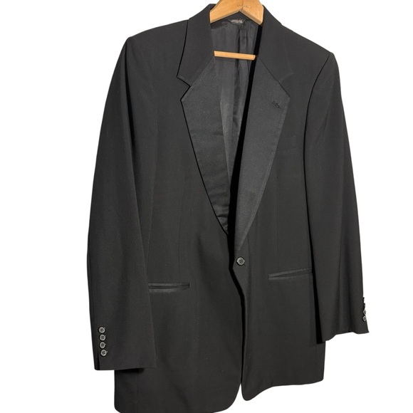 YVES SAINT LAURENT | Men’s Black Tuxedo Coat Jacket Blazer size 42L Satin Lapel - Picture 4 of 16